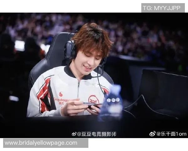 王者荣耀热议JDG个人能力争议引发玩家热烈讨论与不同观点碰撞
